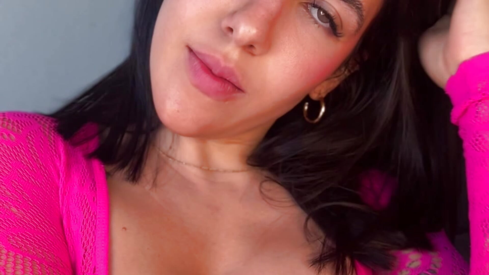 Your Favorite Baddie 🩷 - video by Lolathebaddie cam model