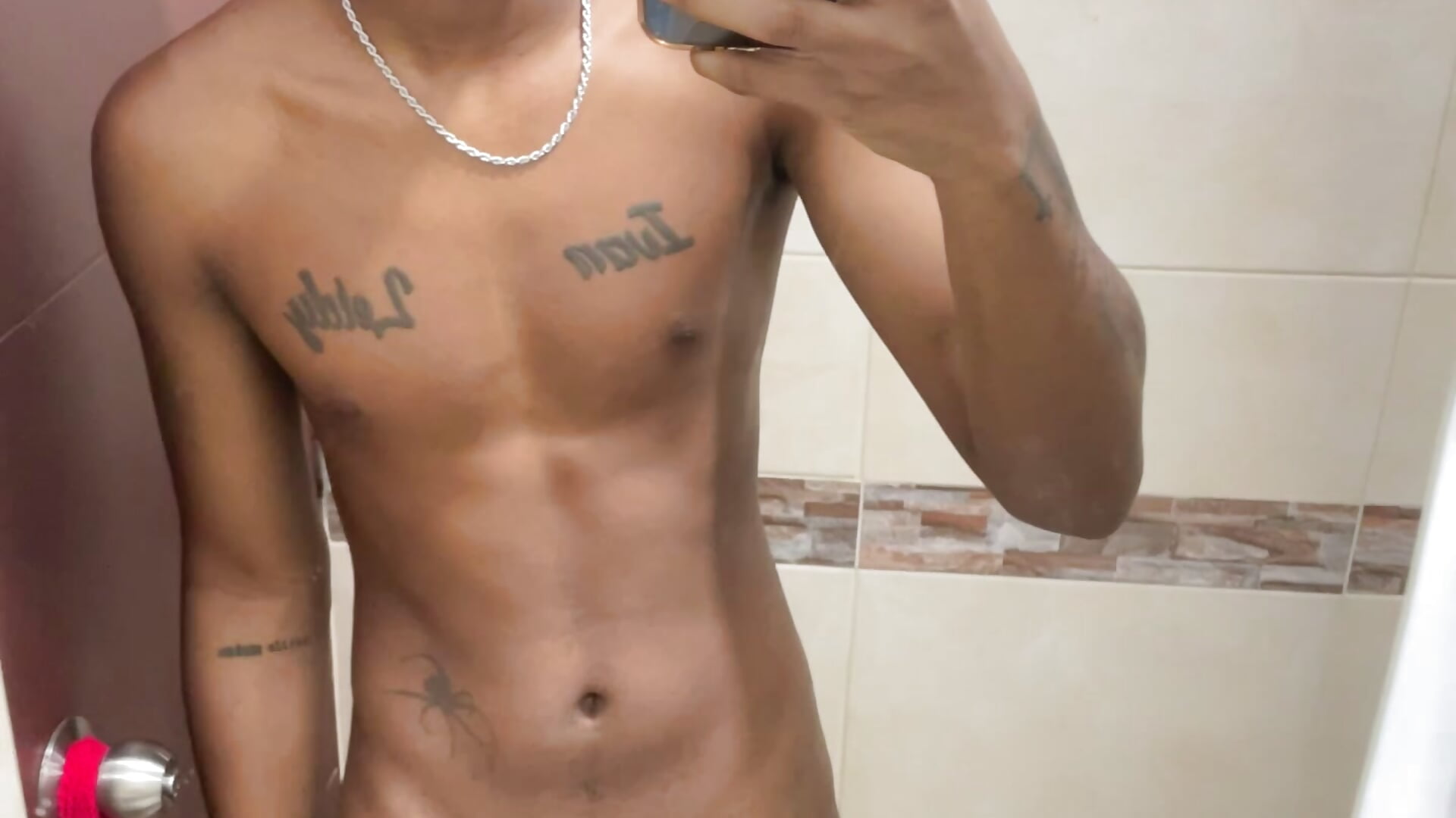 Hey - video của người mẫu cam latin_kay1