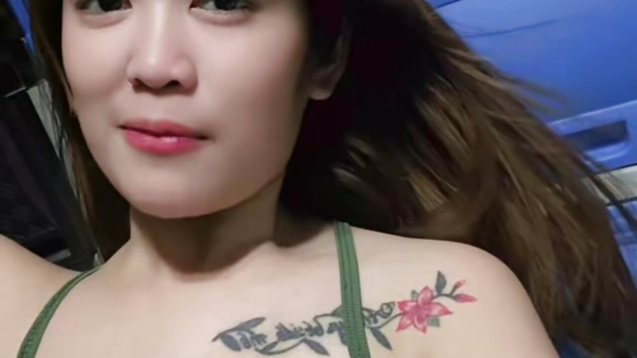 v14044g50000d03mkefog65sv5h8db20 - video by extremetamara cam model