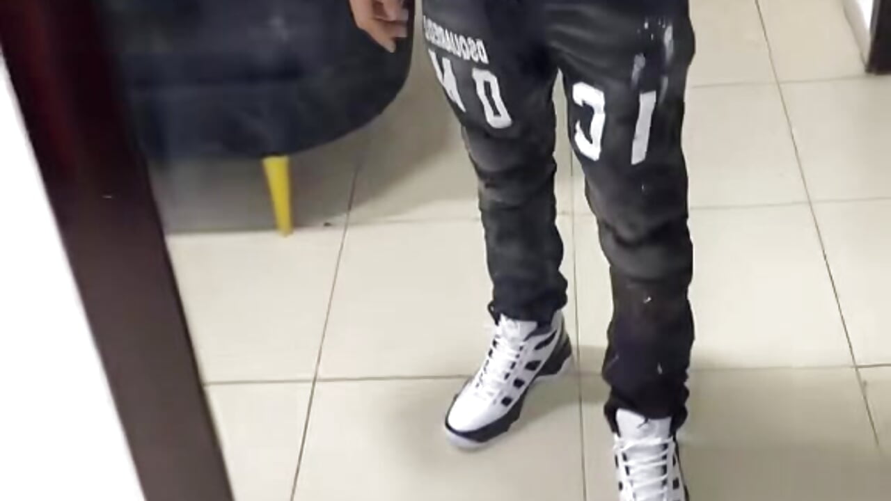 😍 - video by x_Aaron_x cam model