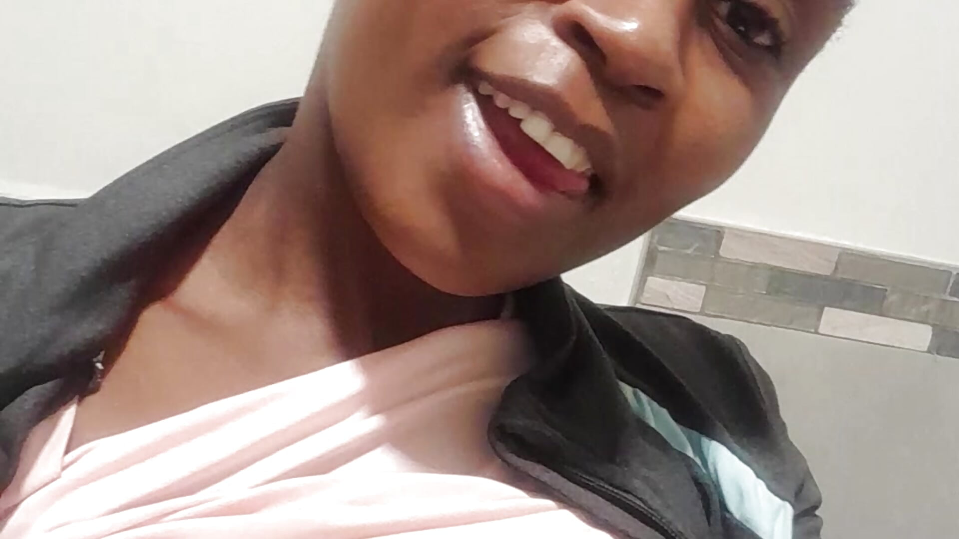 Small pretty boobs - video by petitedynamite cam model