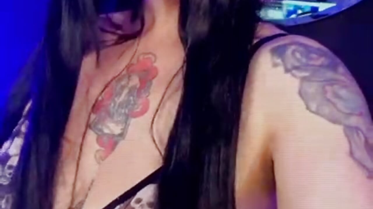 Beautiful - video by TamaraaRoss_ cam model