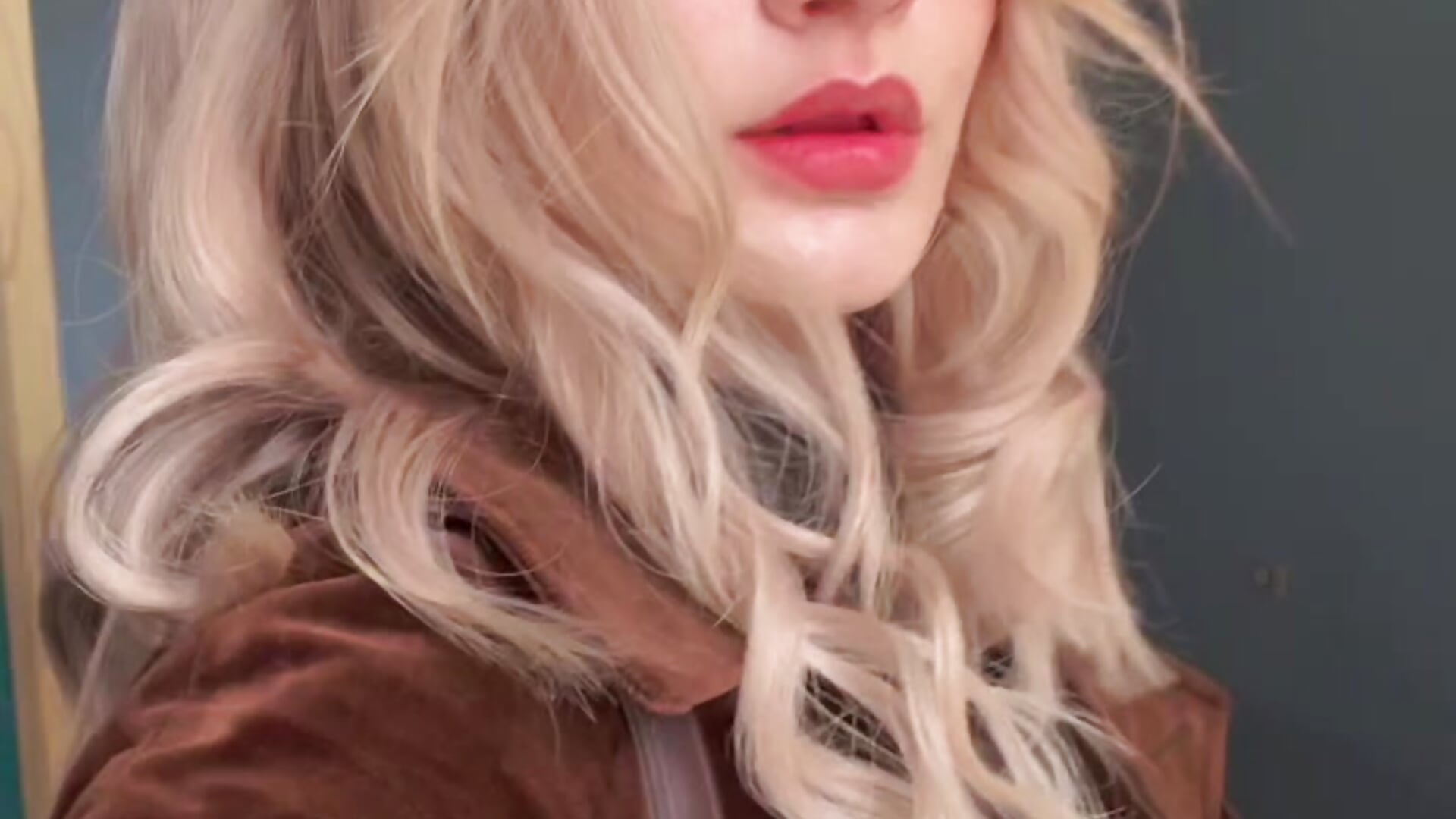 ☺️ - LizzyCumm主播的视频