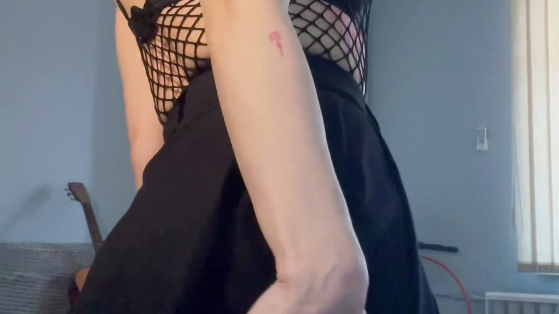 *_* – video modela na kameri LizzyCumm