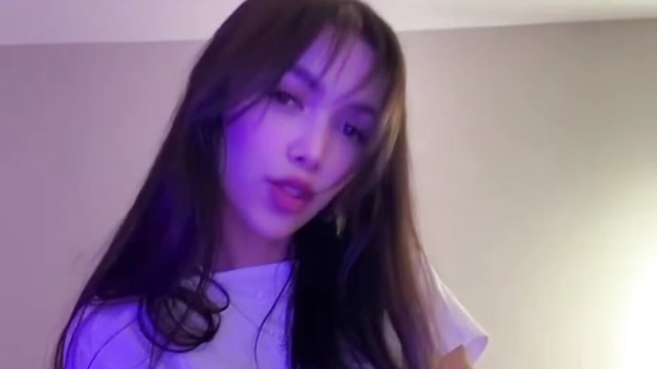 Supergirl heh – видео вебкам-модели Lustrous_Moon