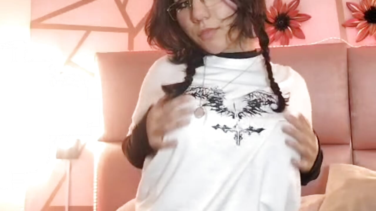 Welcome 😍💕🙈 - ক্যাম মডেল HollyPeach-এর ভিডিও