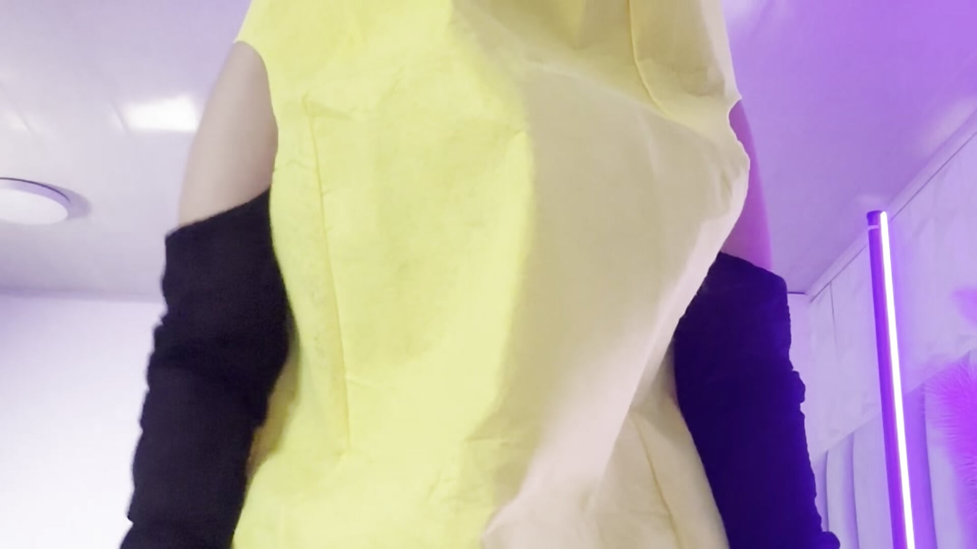 DANCER BANANA 🍌 - HollyPeach 캠 모델의 동영상