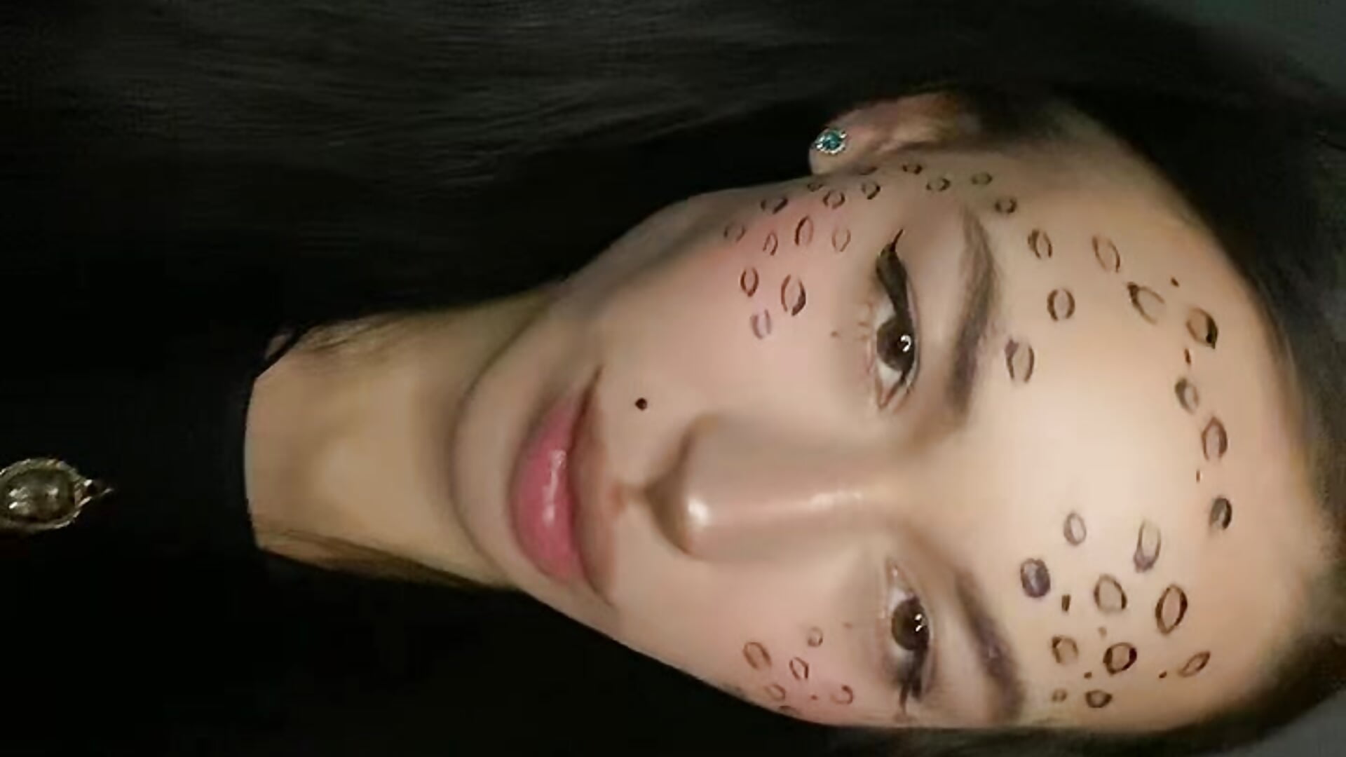 Enjoy my lips - Daphne_Darkthorn主播的视频