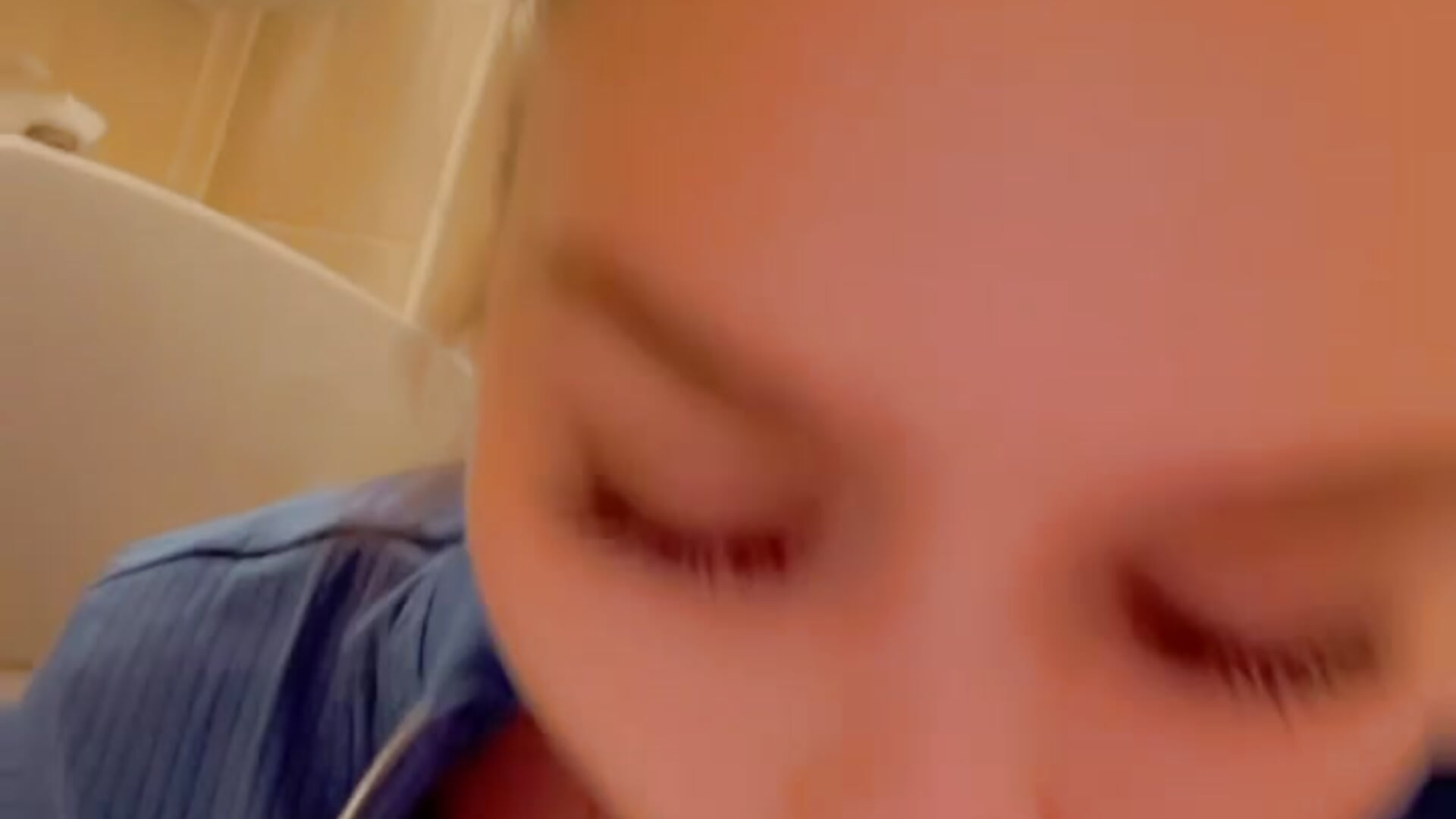 Blowjobbbb - video by xSlavicDollx cam model