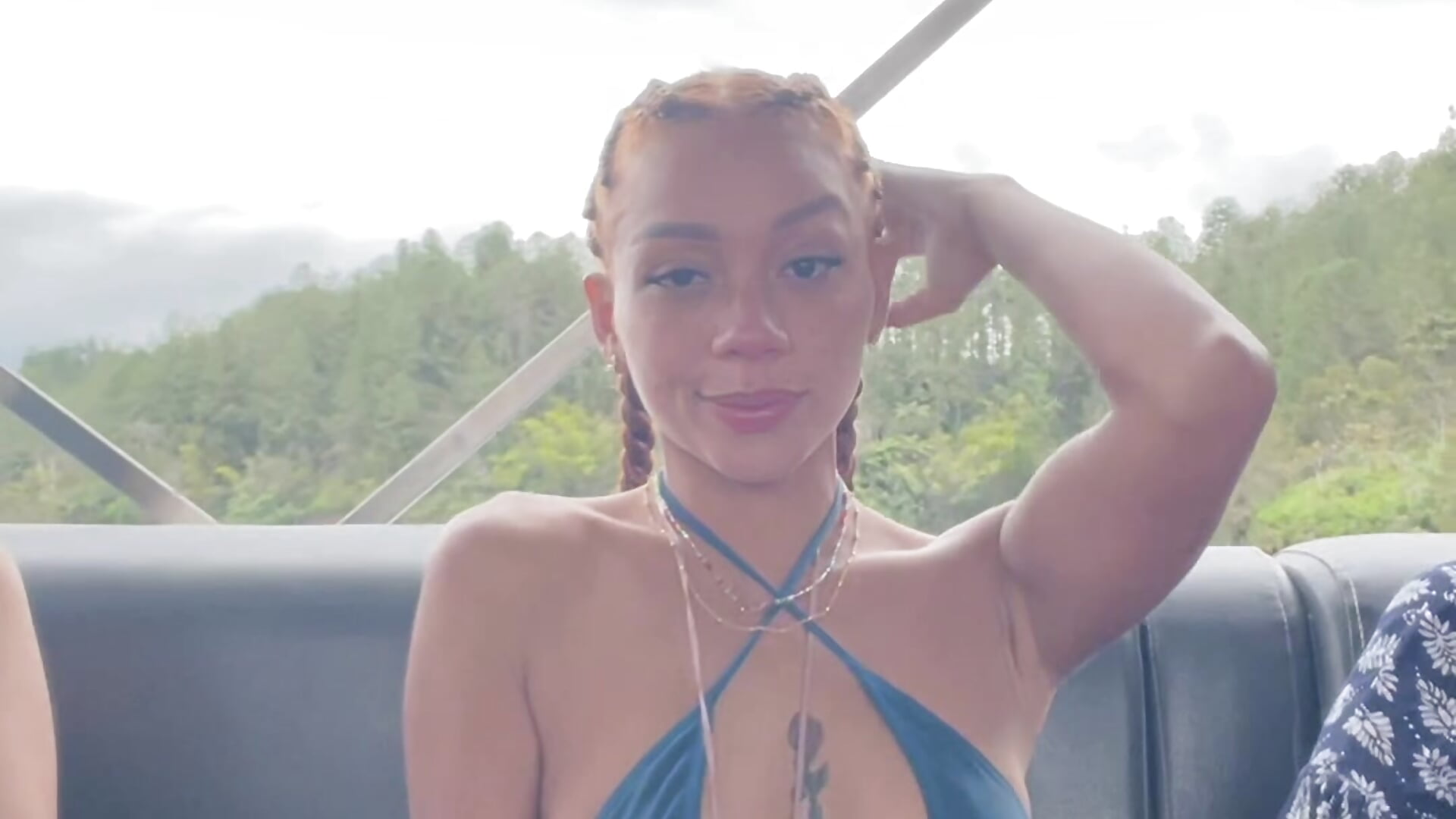 💋 - video by Sassha_ferrer cam model