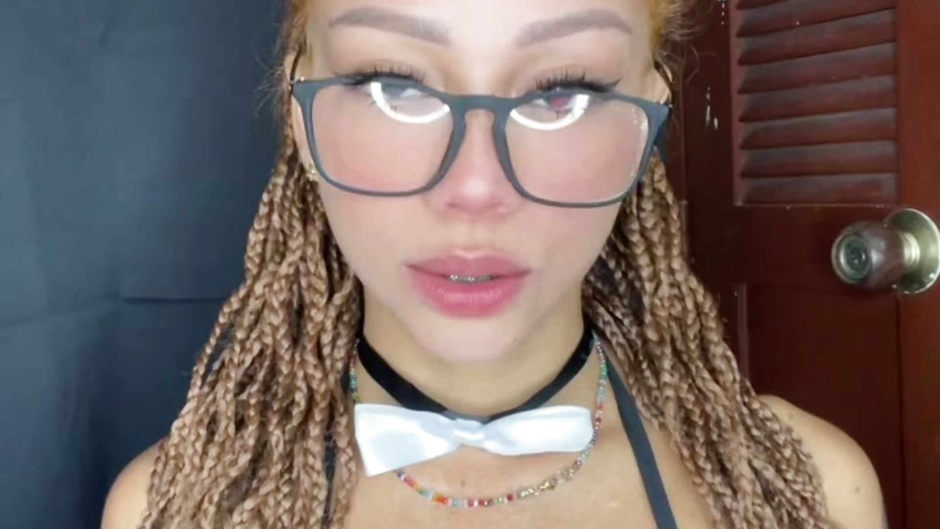 Hello 🥰 - video by Sassha_ferrer cam model