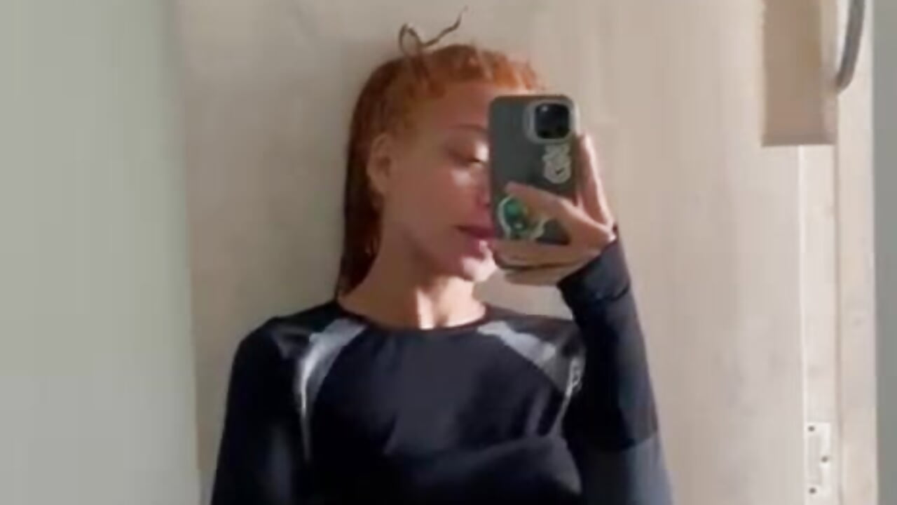 💋 - video by Sassha_ferrer cam model