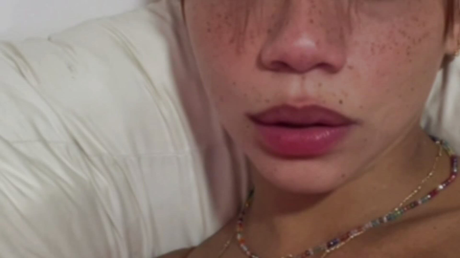 "I propose we commit a sin, a sin together." 🥰🔥 - video by Sassha_ferrer cam model