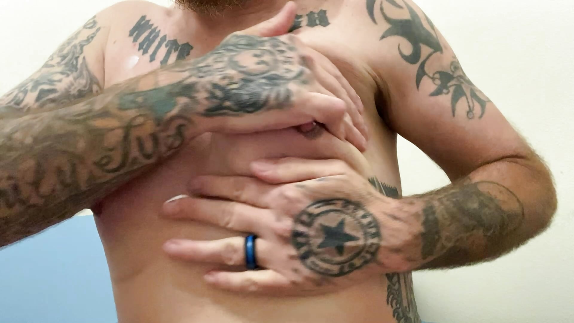 Breast and nipple massage - video by Yknot1169 cam model