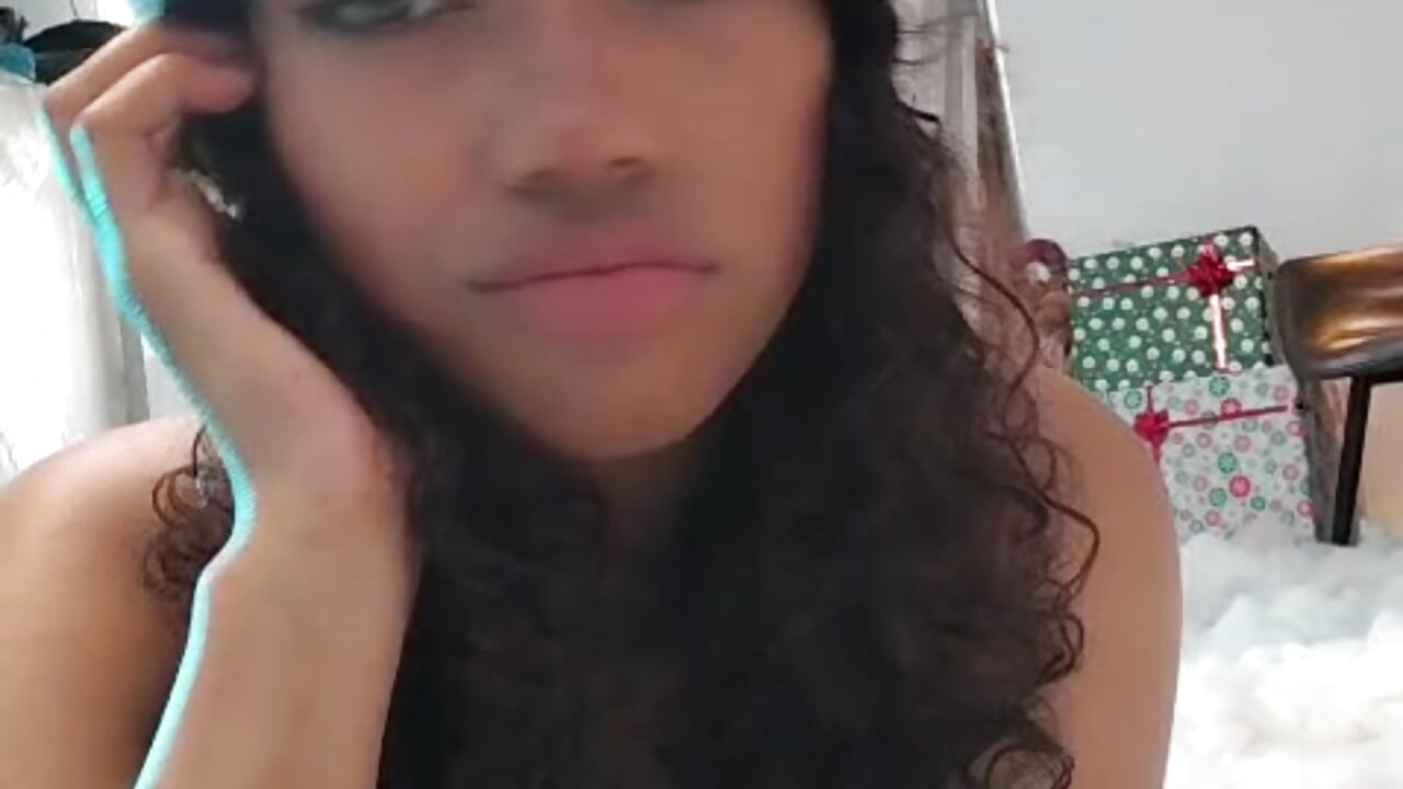 I hope you enjoy your stay here ❤️ - video by KellyAmbaris cam model