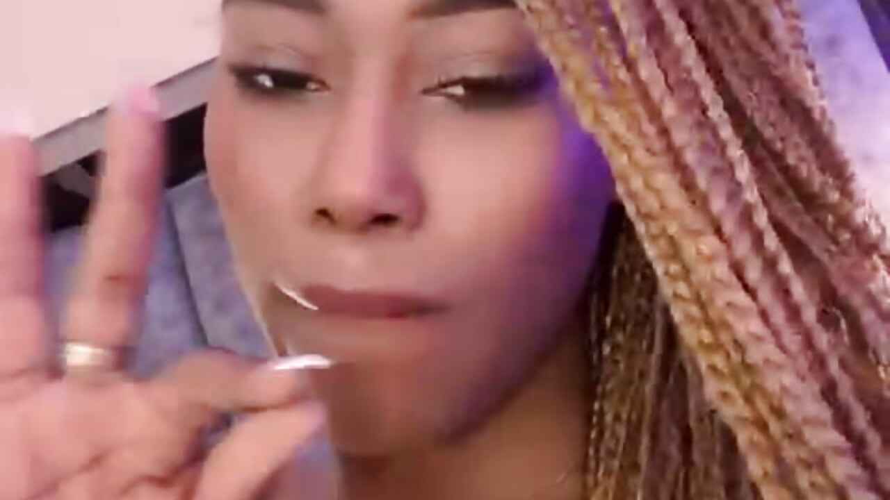 Guaranteed heat tonight 😘🔥🥵🔥 - video by SofiRuiz_ cam model