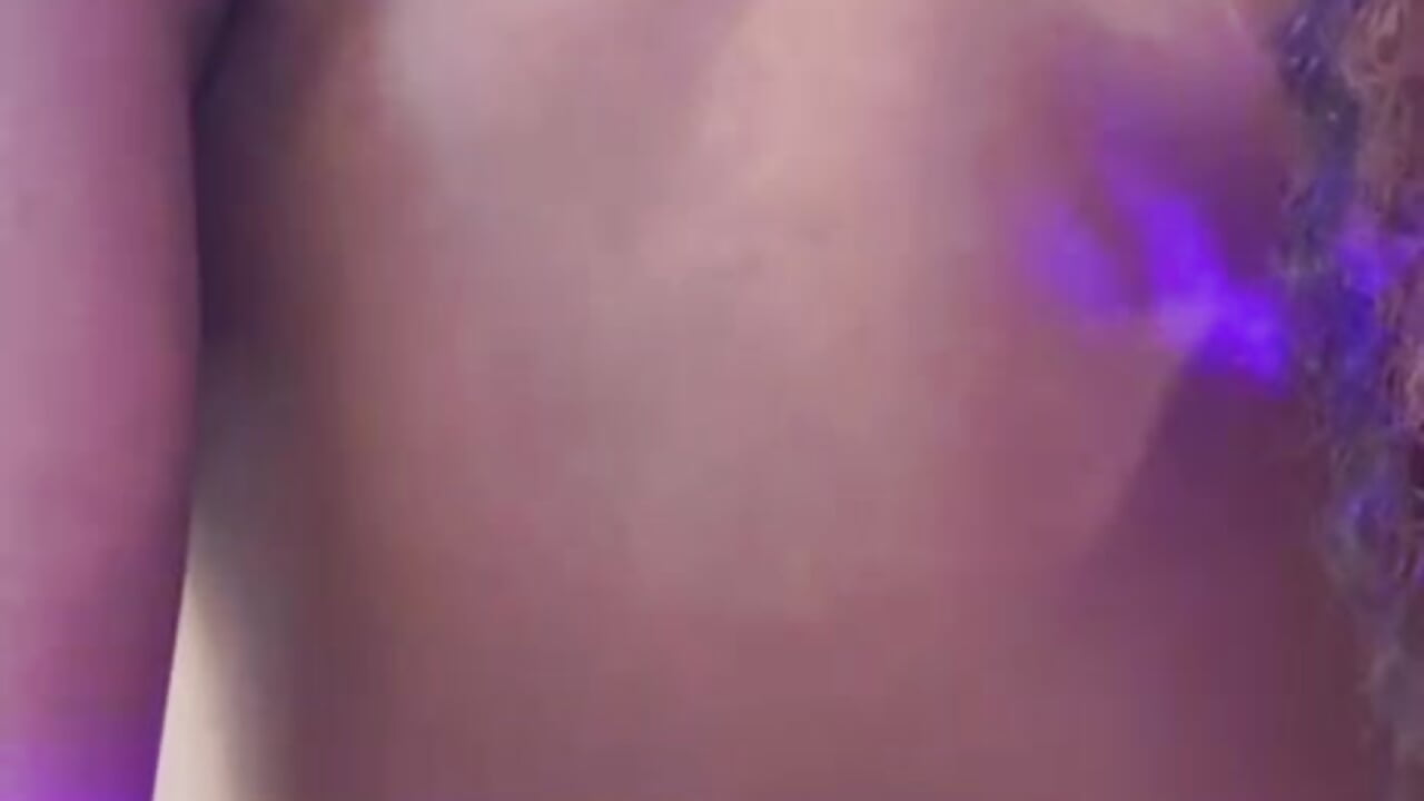 Do you like my cute piercing? - video by SofiRuiz_ cam model