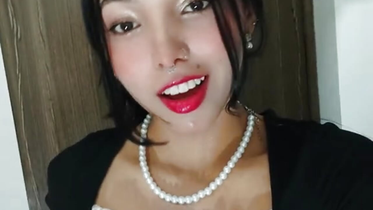 I am the devil disguised as an angel 🖤 - video by danna_peters cam model