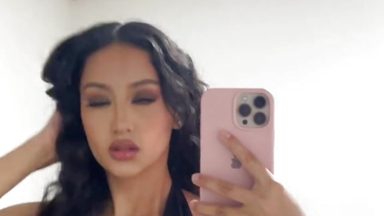 🔥beella 🔥 - video by BEELLA_TAY1 cam model