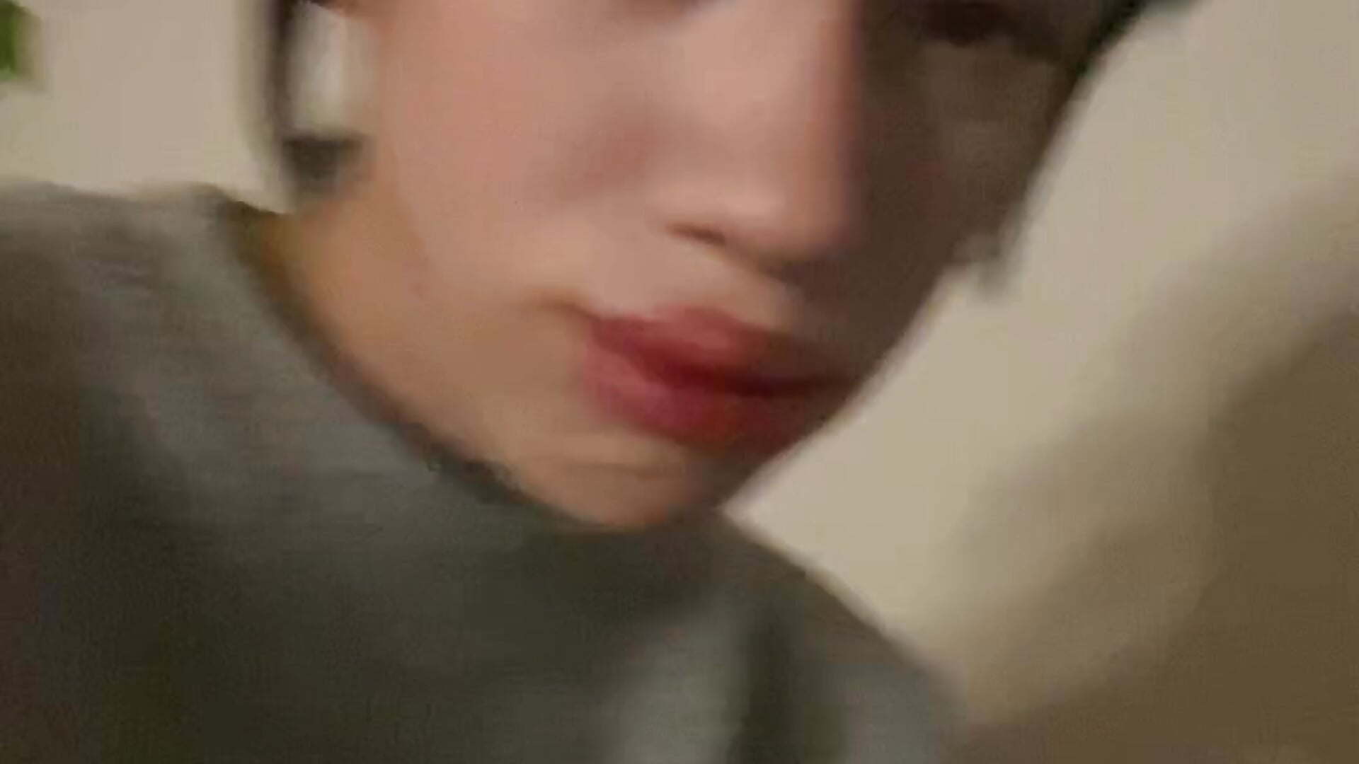 🏳️‍⚧️ - video by mun_poli cam model