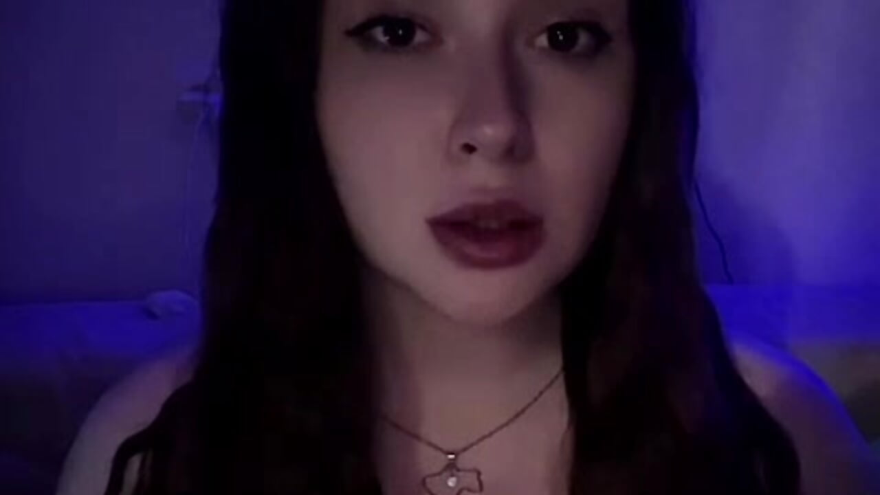 🥰 - video by AliceOfWondersS cam model