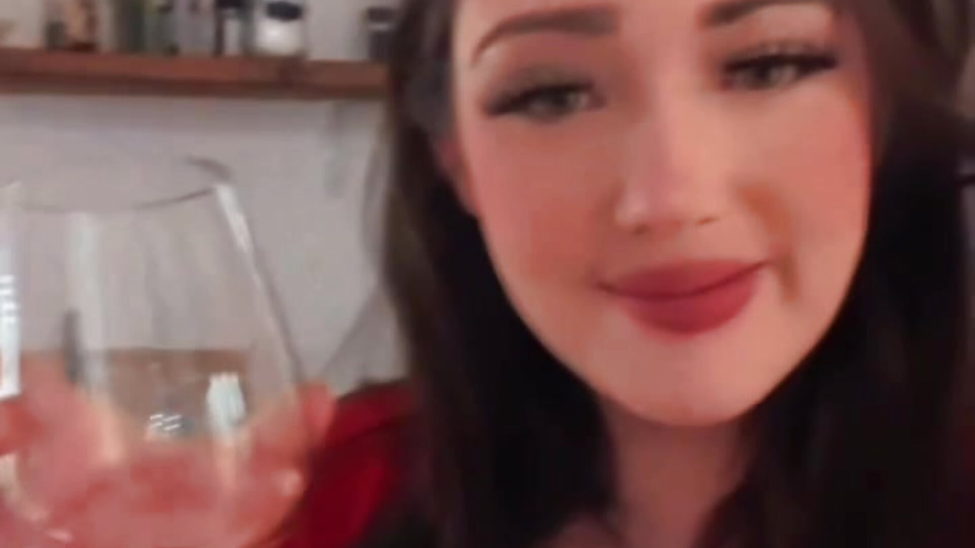 🍷 - video by Amyblackheartxox cam model