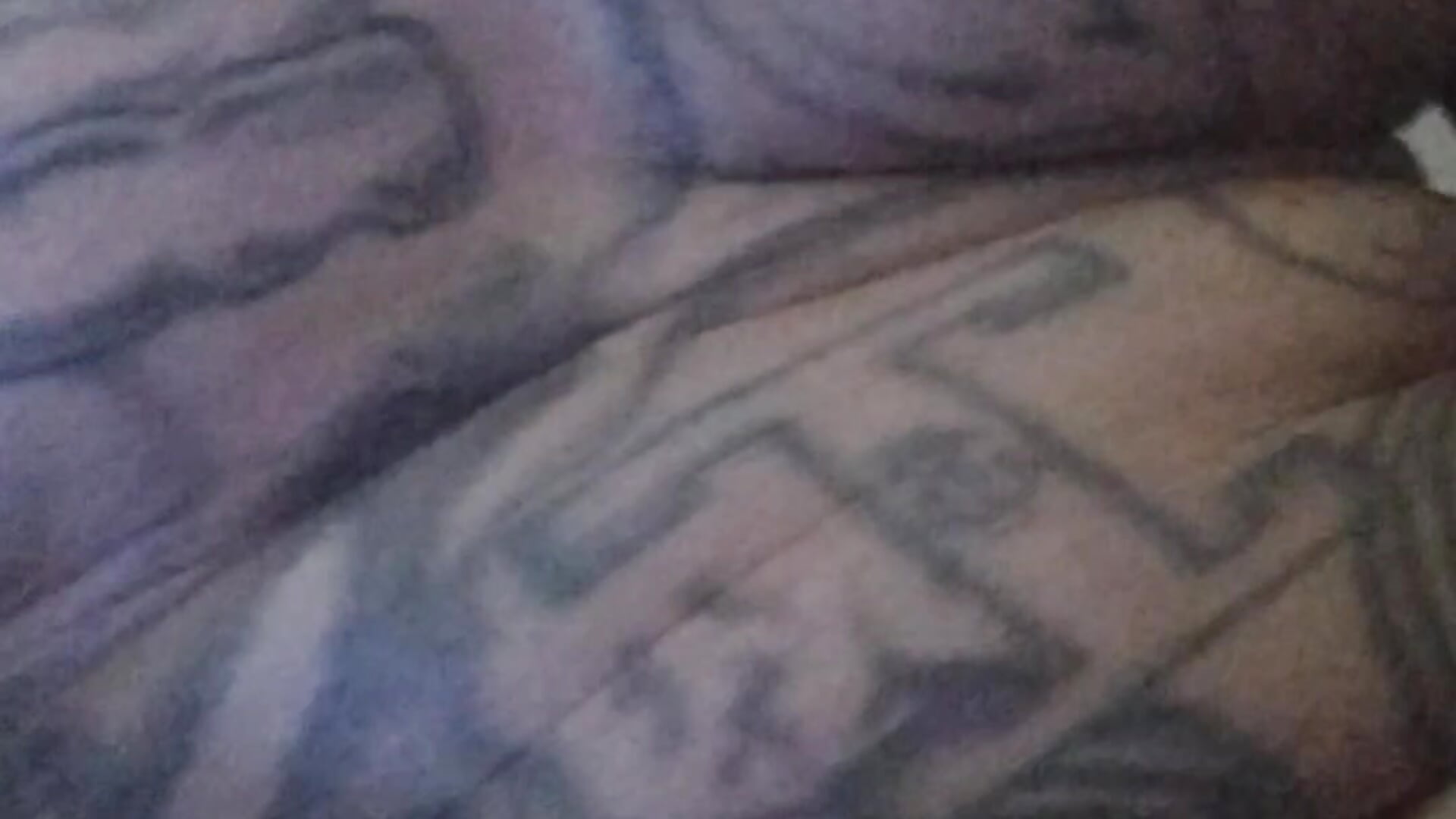 SwipeSwanger - video by swipeswanger cam model