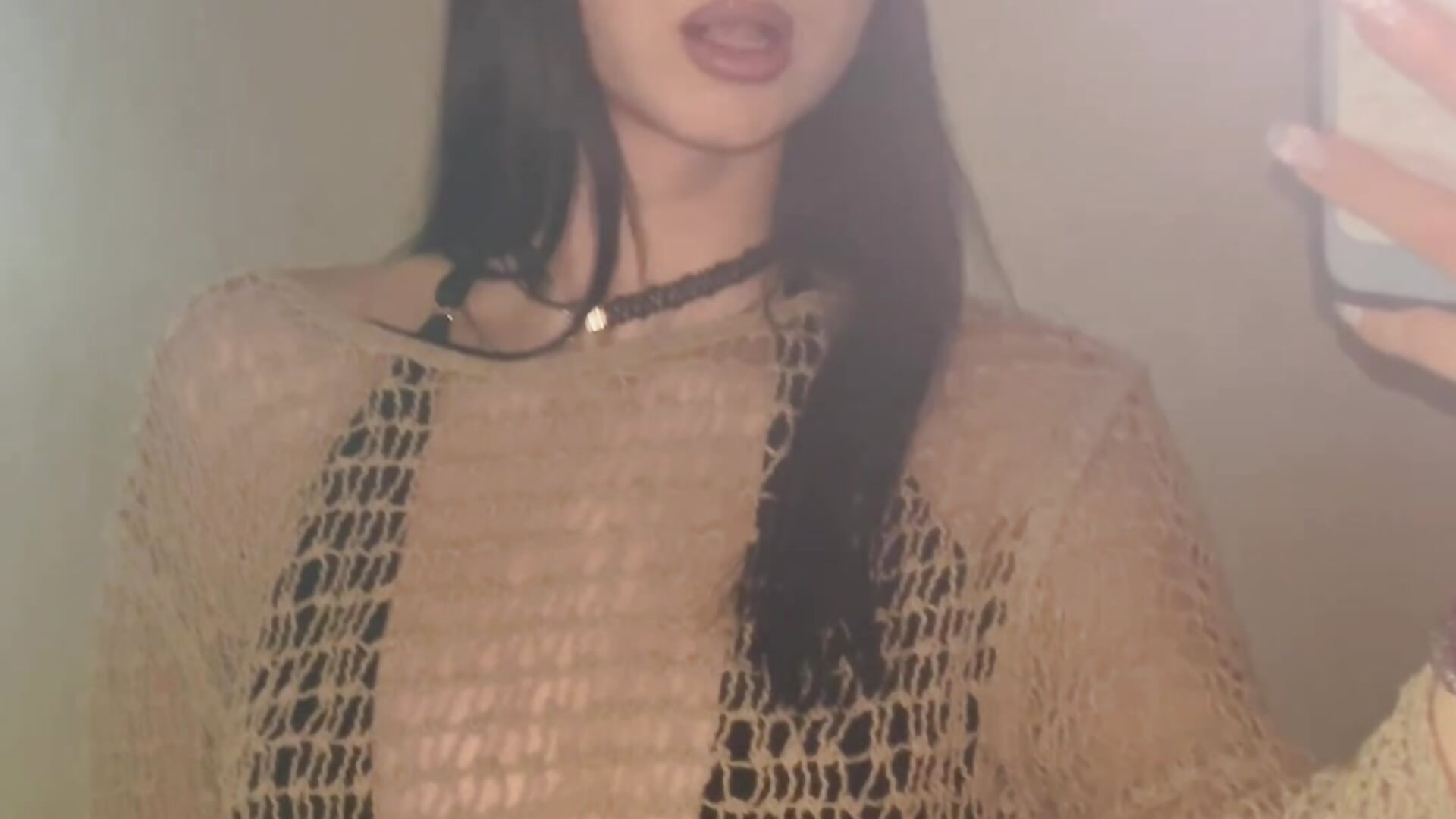 A little naughty – видео вебкам-модели ariyour