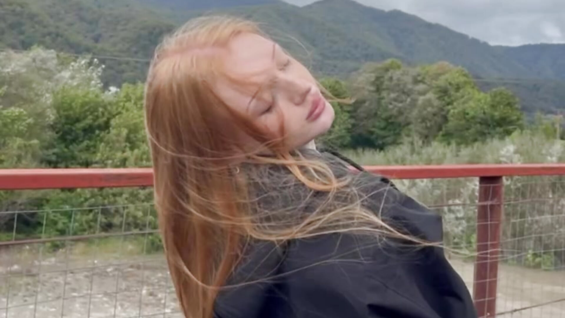 ⛰️I was able to get up!⛰️ - video by Iamlylu cam model