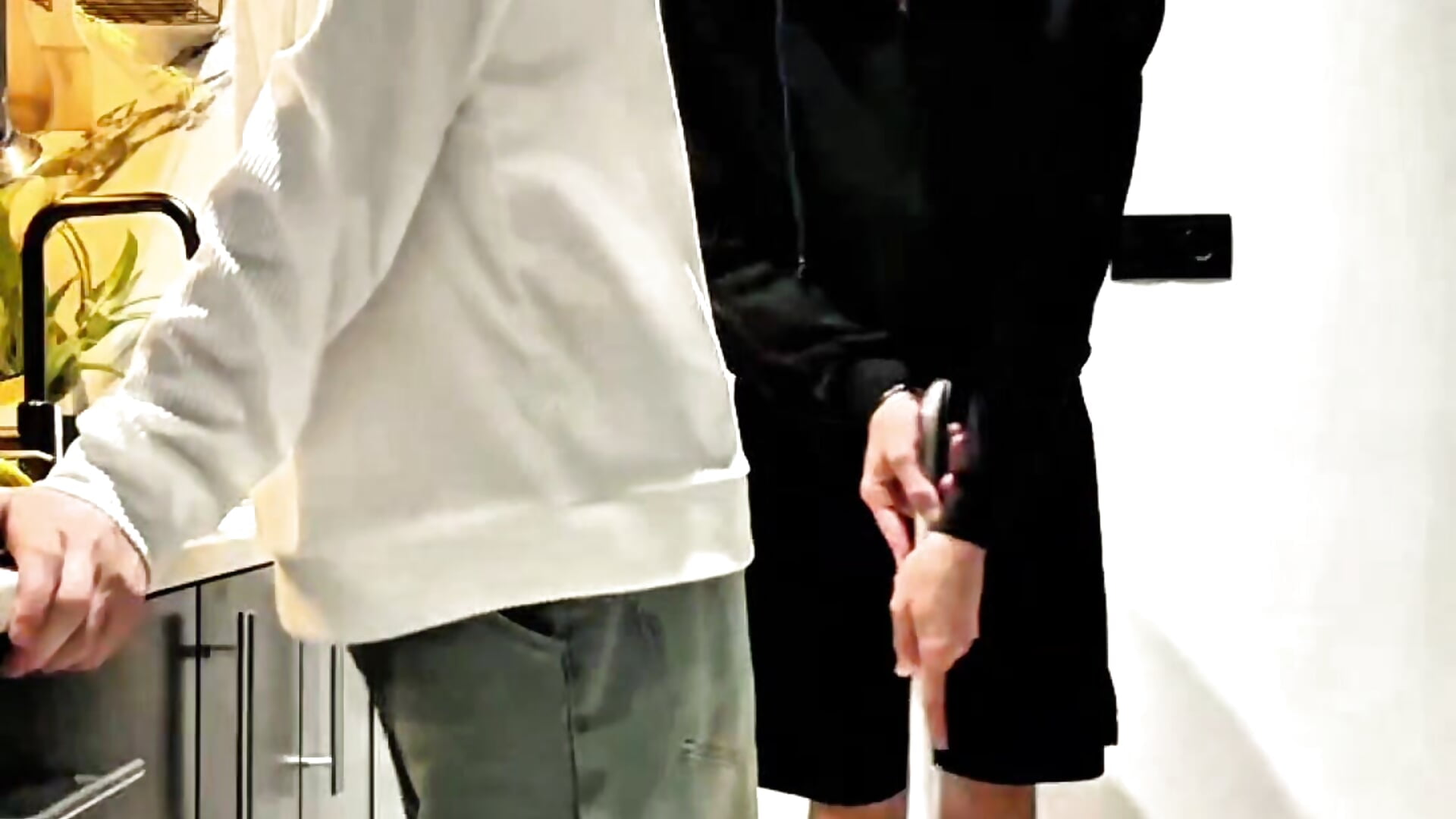 Like me - vidéo du modèle de showcams TwinksNextDoor