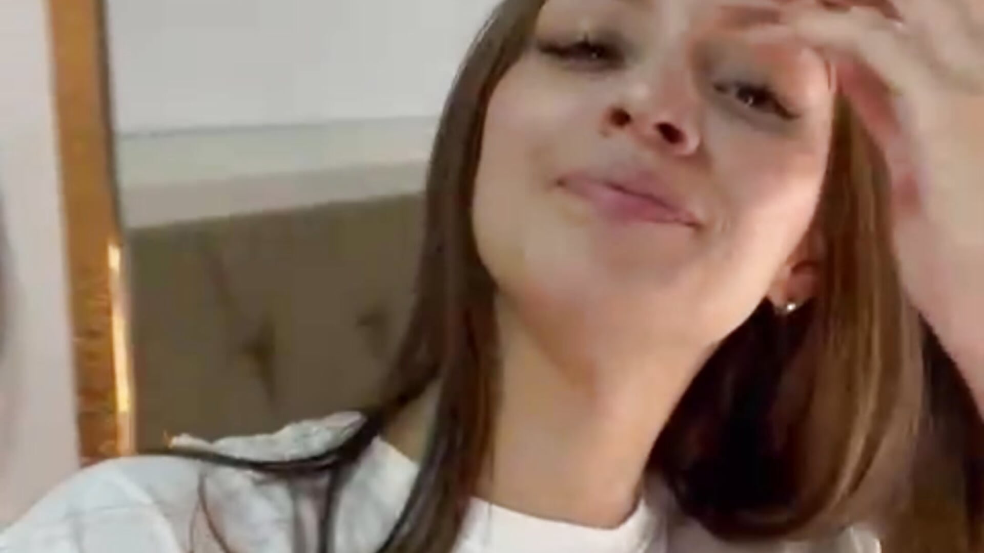 First view of me🌺 - video by millie_byers cam model