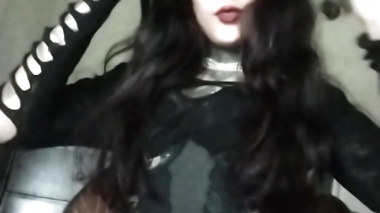 🦇🌹 - video by Reiha cam model