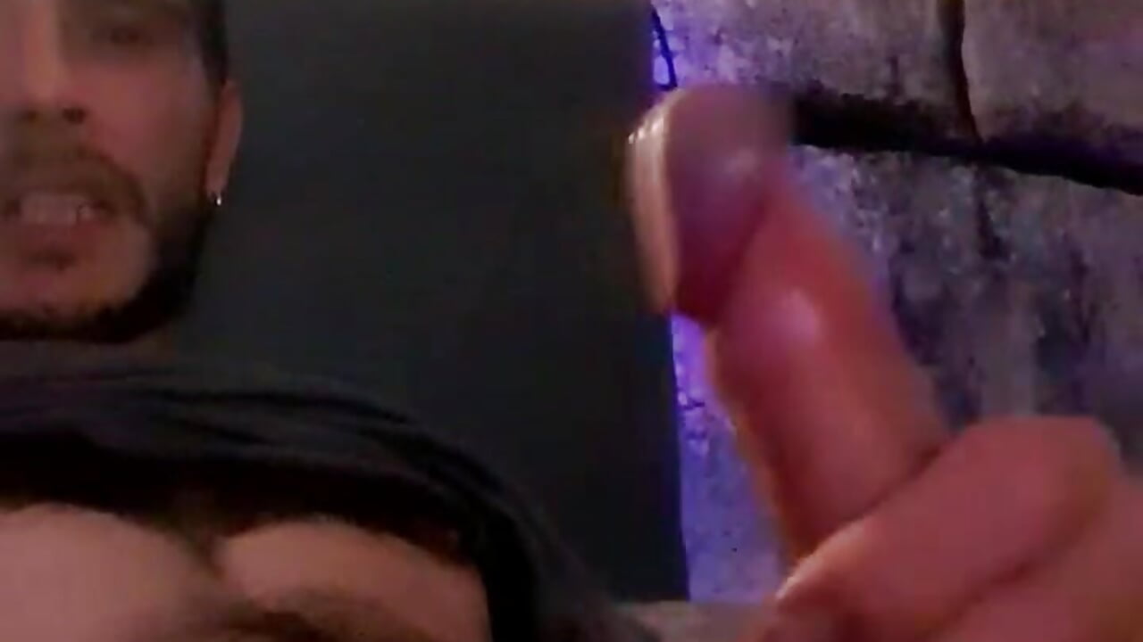 C4_1760145399729 - video od modelky/modela Roger_Jolly23