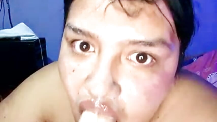 a big deep throat with saliva on my face for you - vídeo de la modelo de cam natt-bigass