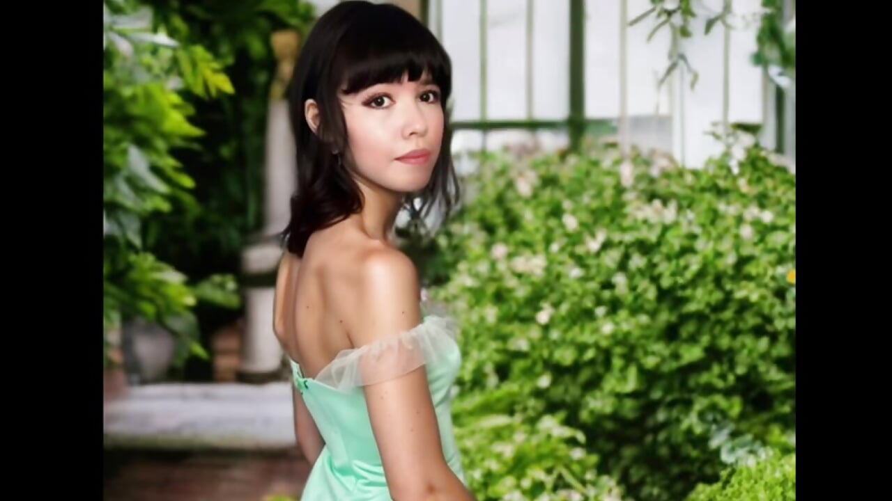 Like - video by SandieMuss cam model