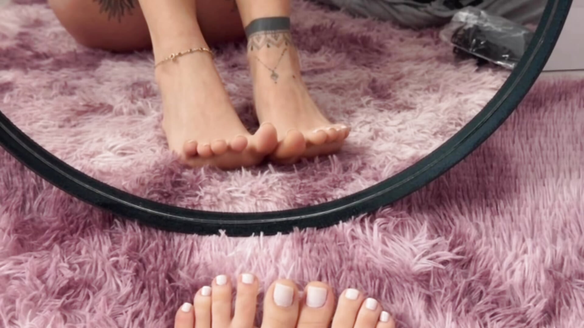 My little feet - video av Baby_Mia_pires cam-modell