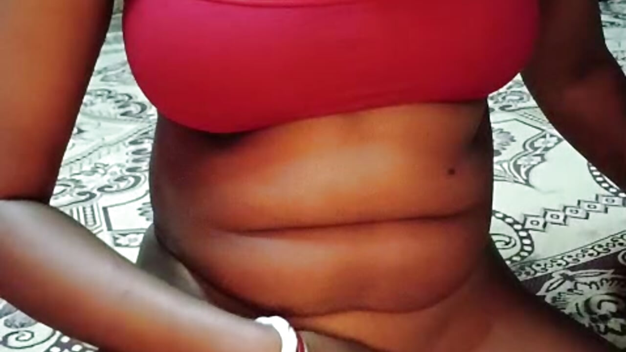 3 finger in pussy - 視頻由 JYRR25 主播提供