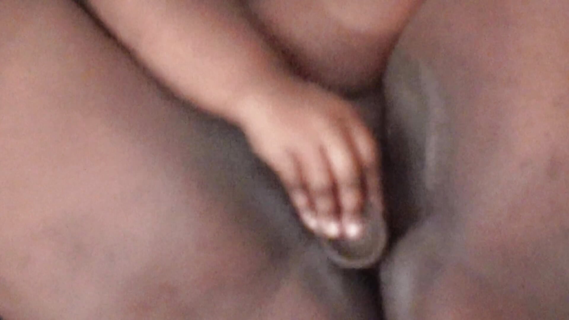 My pussy is too tight for this big dildo 🥺🐱💦 - video by nylatheupgrade cam model