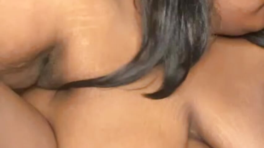 DILO PLAY - วิดีโอโ  ดย nylafromnextdoor โมเดลแคม