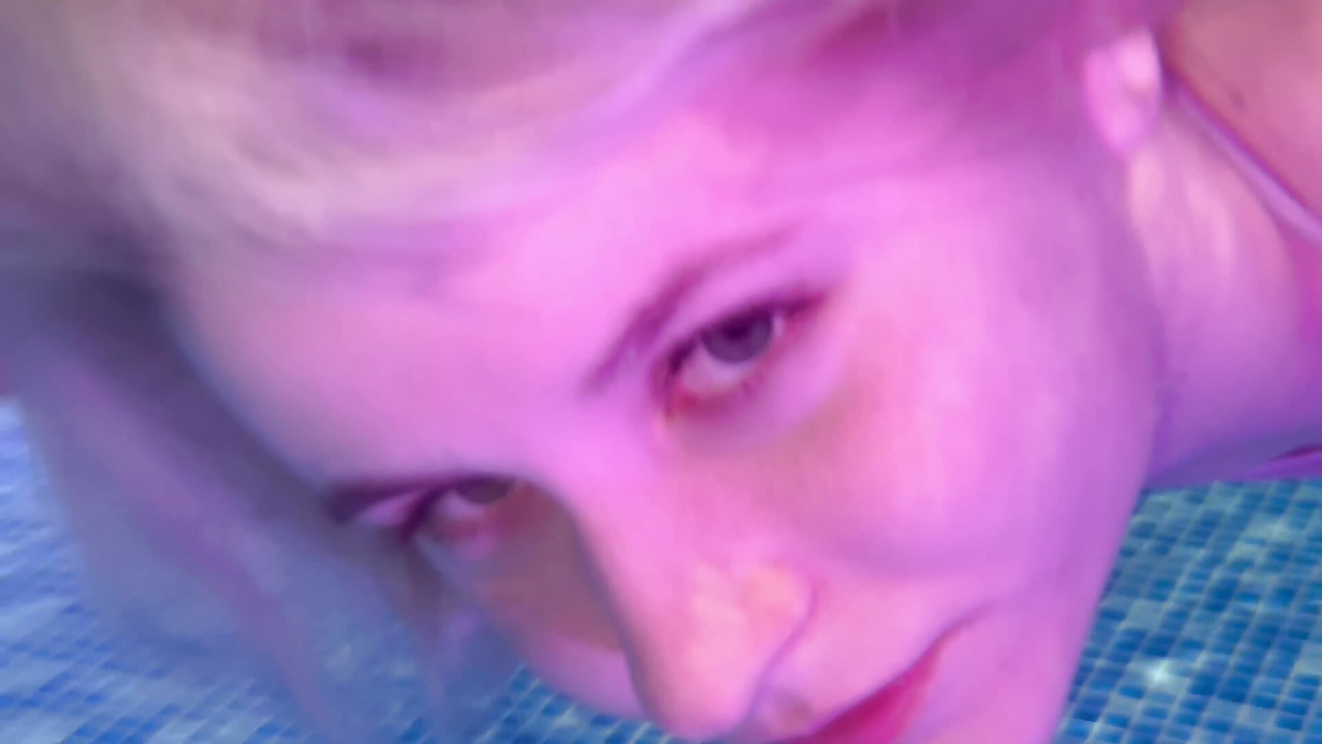 👄⭐️🧜🏼‍♀️ - video Flora_White kameramallilta