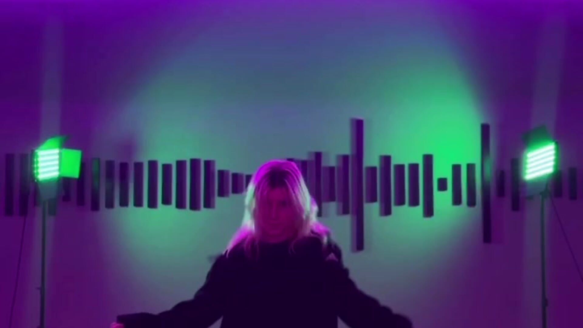 I encountered a vog for the first time🥹 - video by BonnyeBoom cam model