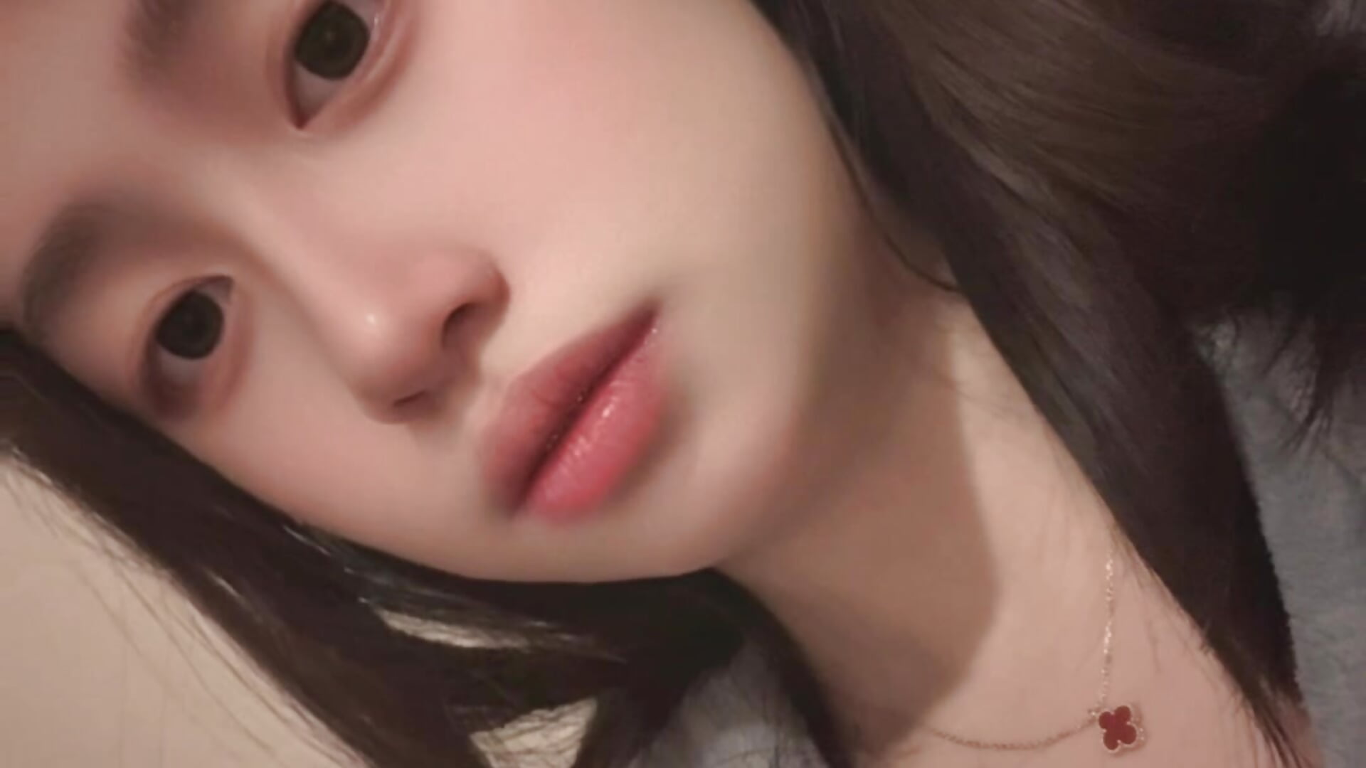 Cute? - video by Ava6699 cam model