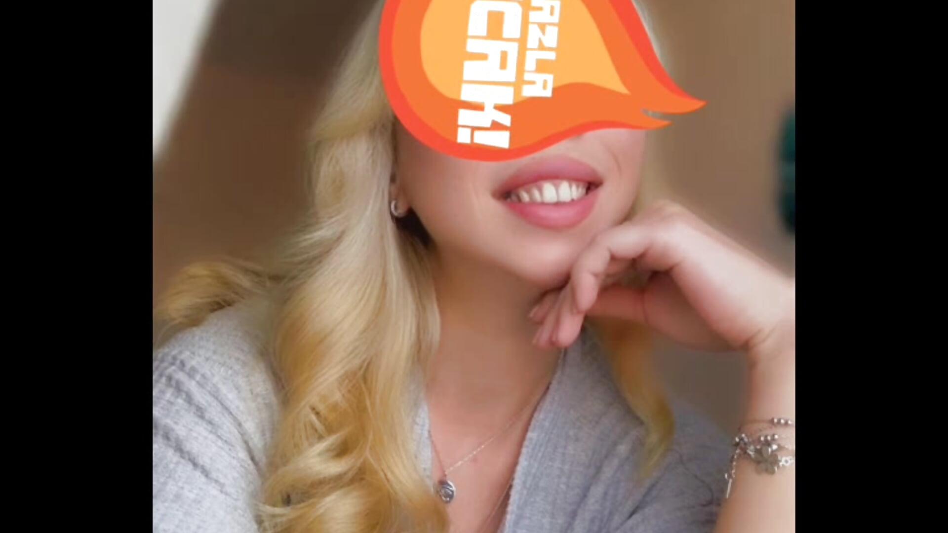 BU SARI FENA 👿 - video oleh QuennNefertiti kamera model
