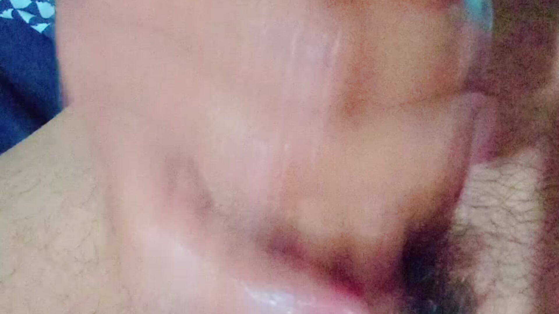 “Too Naughty To Stay Quiet 😉” - فيديو من Livewithlove موديل الكام