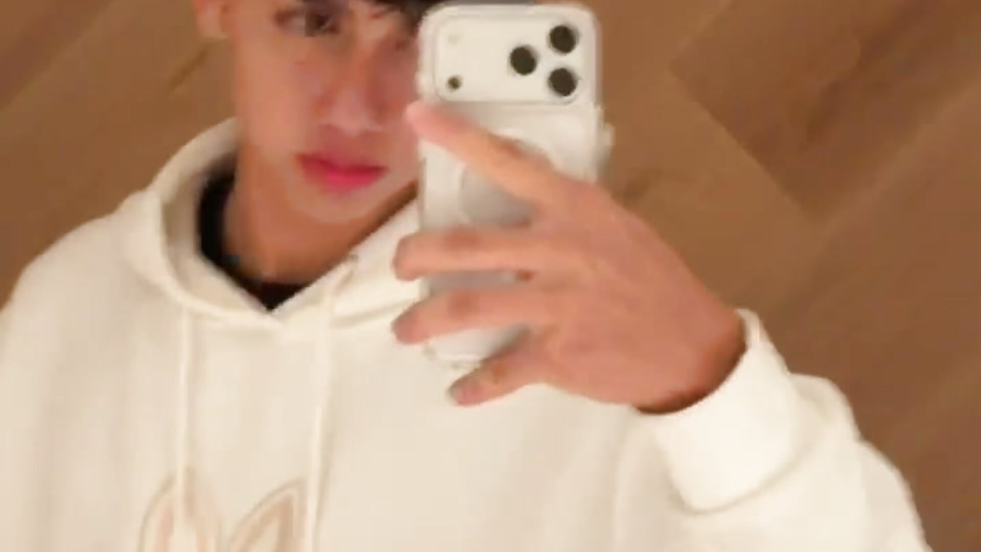 a little of me - video oleh model kamera Axel_Cody_