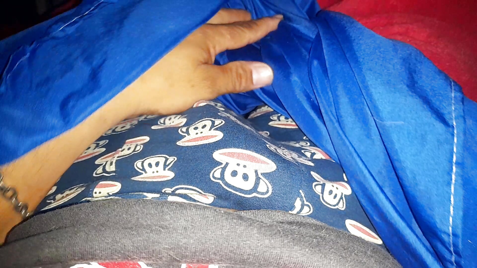 Buen dia - video by raulofico cam model