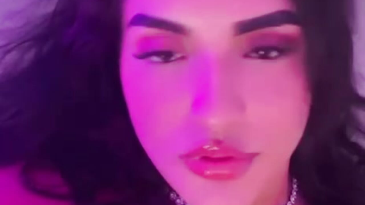 sexy😇 - vídeo de la modelo de cam sarayofficial