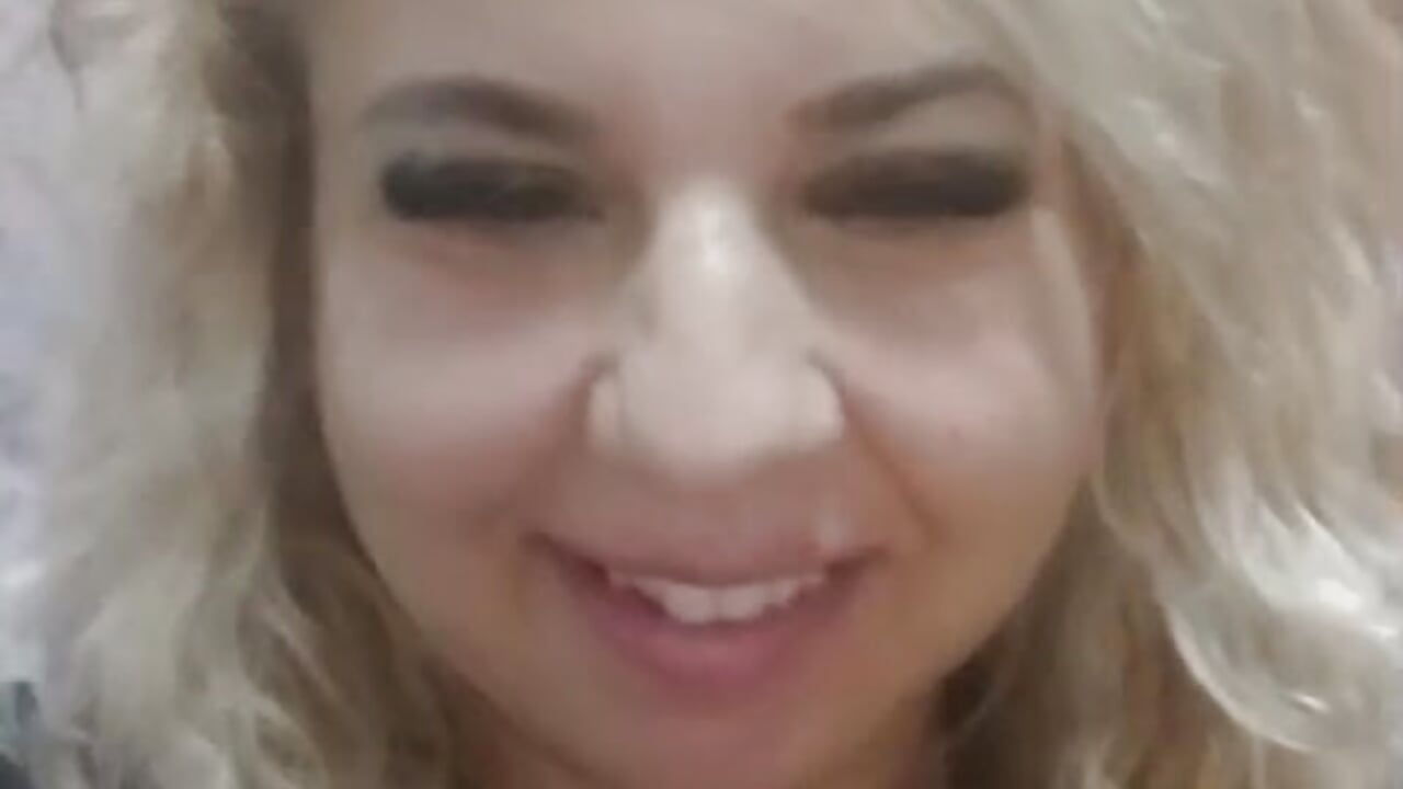 Hello my loves! 💋 - video by BelleInna cam model