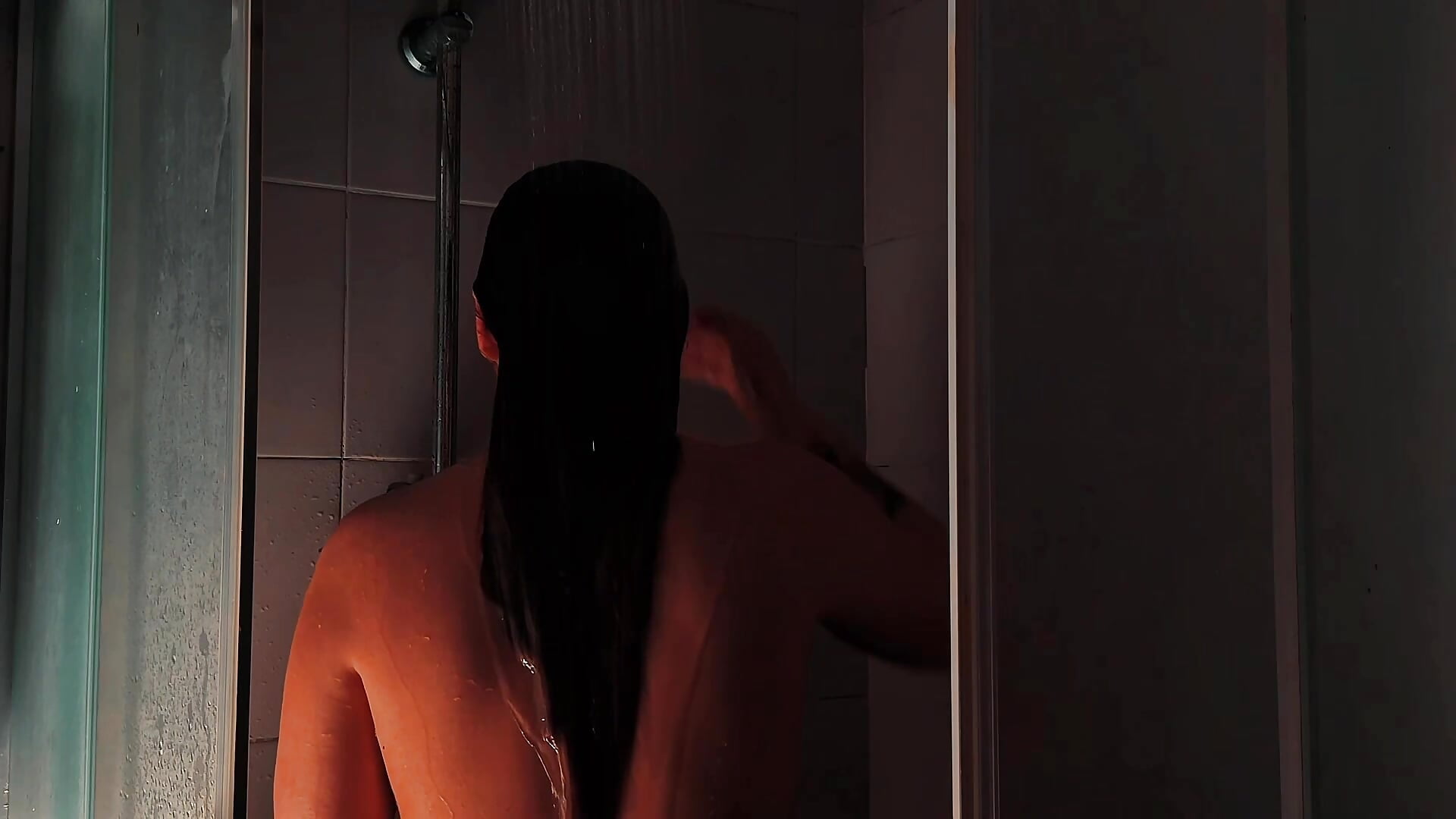 take a shower with me - clip cu LustLagoon model videochat
