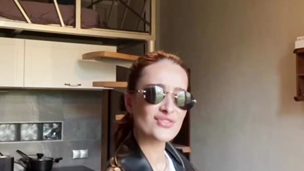 dance hahah - video by CocoTrap cam model